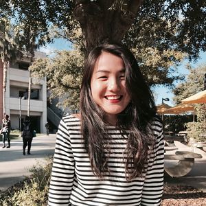 Meet your Posher, Holly